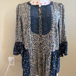 Anthropologie's Maeve Blouse--So Many Details! size S/M